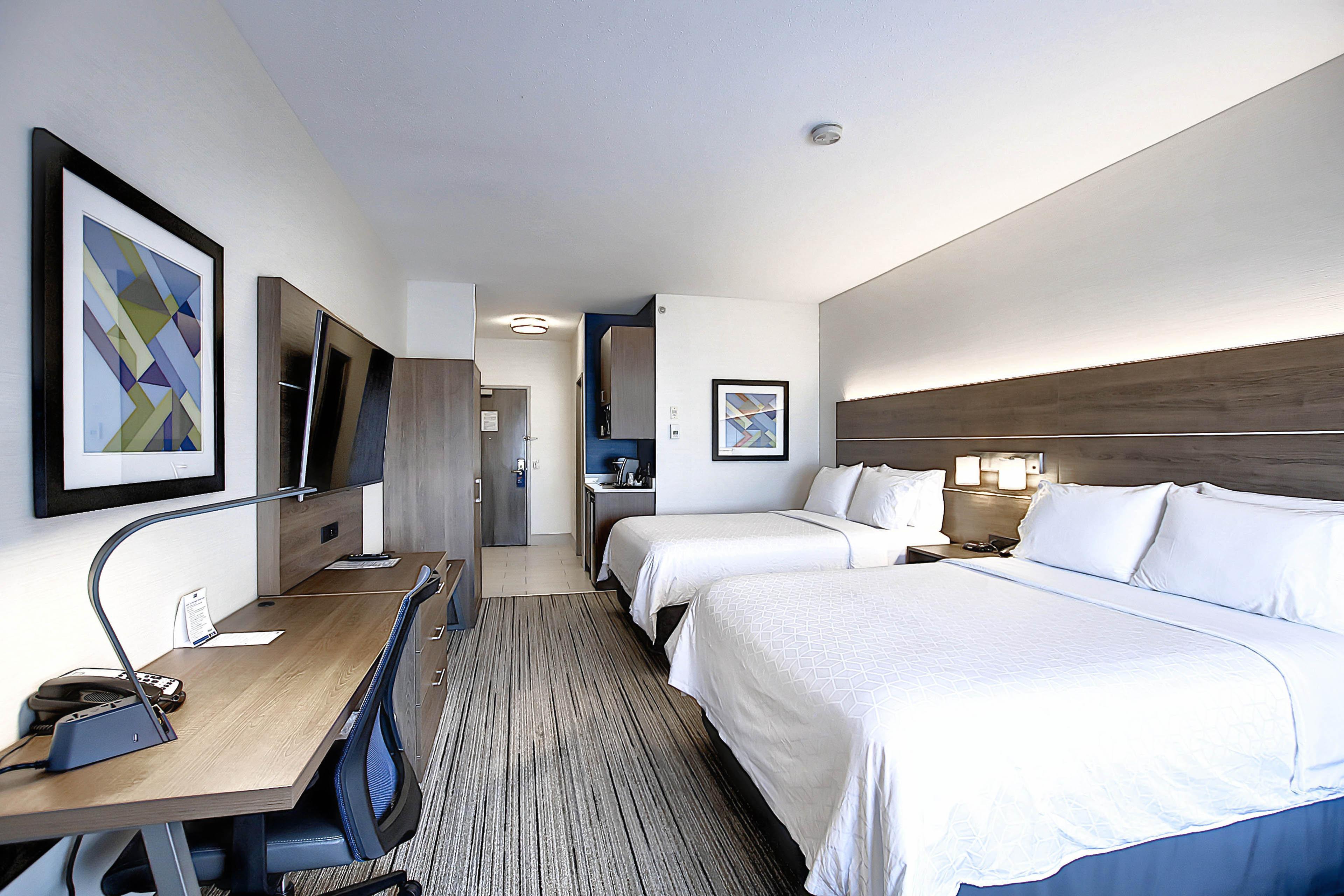 Holiday Inn Express Airport Calgary By Ihg Exterior foto